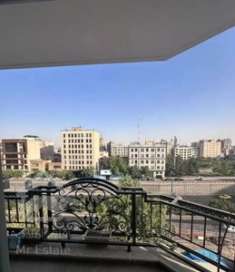 علامه شمالی ۱۷۰ متر ۳ خواب رهن و اجاره