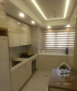 آپارتمان ۱۲۲ متری ۲ خواب شمالی دریاچه چیتگر