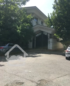 شهرک غرب ۲۳۰ متر اپارتمان ویلا  فاز