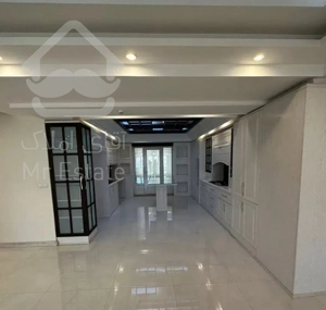 آجودانیه ۱۹۰ متر تراس قابل چیدمان