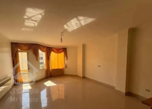 فروش آپارتمان/۱۰۷متری/۲خواب/آپادانا دوم