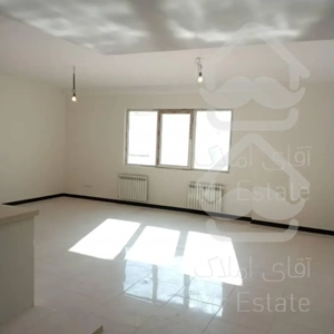 فروش آپارتمان//۲خوابه//نور گیر عالی