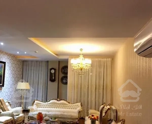 آپارتمان ۱۱۰متری/دوپارکینگ سندی/متریال برند