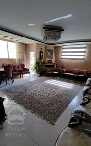 ۱۰۰ متر/دو طرف نور/تک واحدی/شیخ صدوق/طبقه اول
