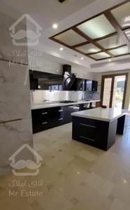 نیاوران یاسر/۳۵۰متر/۴خواب/خدمات هتلینگ/فول مشاعات