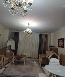 ۷۷ متر ۱خواب  طبقه همکف فلکه اول صادقیه