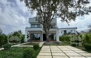 ویلامدرن استخردار/۹۰۰متری/با اسانسور و سند