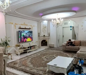 اپارتمان  ۹۰ متری / دو خواب