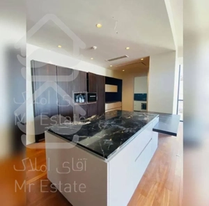 فروش اپارتمان 130 متر در دروس کلید نخورده