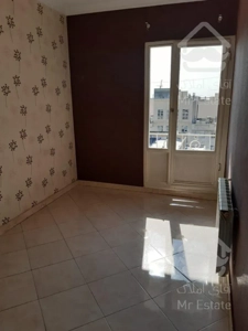 آپارتمان ۹۷ متر  ۲ خواب کم واحد سالن پرده خور  خوش نقشه