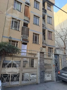 ۳۹متر طبقه دوم انباری کمیل