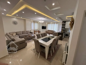 فروش آپارتمان ۱۲۲ متری ناصرخسرو