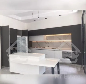 120 متر / لوکیشن پاسداران