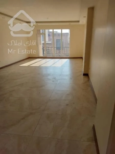 فروش 100 متری اختیاریه