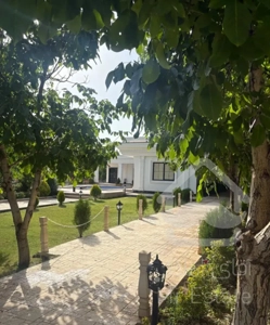 باغ ویلا ۲۷۰۰ متری آبسرد