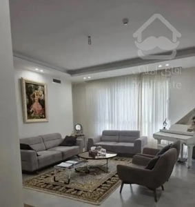 ۸۰متر/۲خواب/فول امکانات/اباذر/ غرق نور