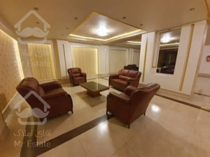 127 متر لوکیشن تاپ فرمانیه