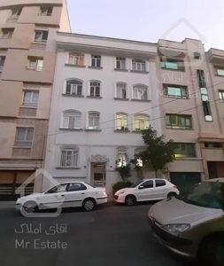 ۶۲متر‌۲خواب پارکینگ انباری دو نبش نور (فکوری)