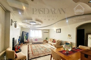 آپارتمان ۹۰ م مرکز شهر خیابان اصلی.