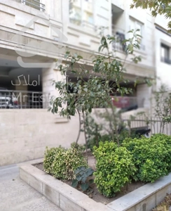 آپارتمان ۱۰۰ متری دو خواب فول امکانات