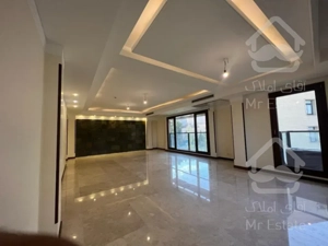 آپارتمان ۲۱۵ متری برای اجاره در کامرانیه