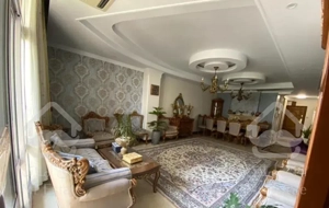 آپارتمان 175، تکواحدی، خانواده مذهبی