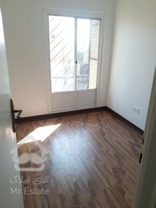 70متر،دوخواب،دوپارکینگه