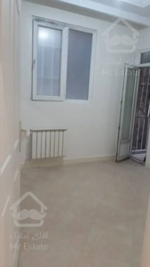 ۴۴ متری / تکواحدی / استادمعین