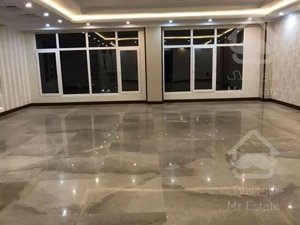 اپارتمان ۲۰۰متری سه خواب بلوار فردوس تکواحد