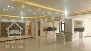 فروش اپارتمان سه خواب ۲۴۰متری آیت الله کاشانی