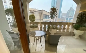 اپارتمان ۲۱۸ متر / چشم انداز ابدی