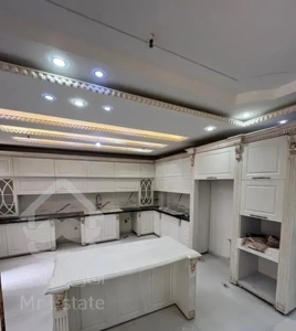 واحد سه‌خوابه سنددار نزدیک حرم/اکبری