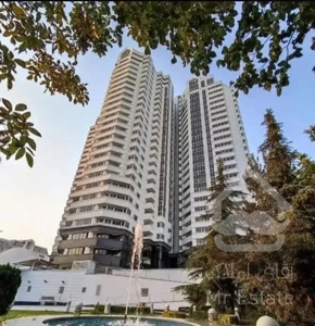 اجاره آپارتمان ۲۱۰ متری برج ایران زمین