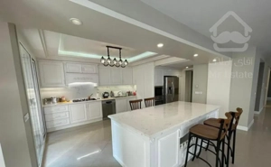 فروش آپارتمان ۱۵۵ متری ۳ خوابه در نیاوران/یاسر