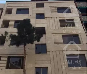 ۵طبقه آپارتمان ۱۹۰ مترنوساز صادقیه تهاتر با کلنگی