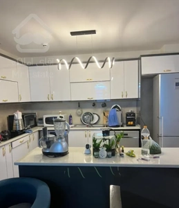 اپارتمان 107متری  / شهرک خرازی / ردیف اول