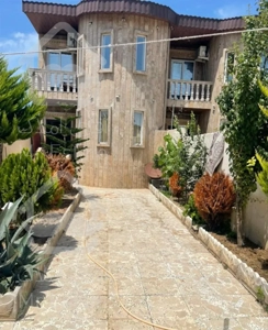 اجاره روزانه ویلا استخر دار دربست حیاط دار دوبلکس