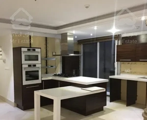 120متر ۲خواب مستر(قلب نیاوران)تراس کاربردی