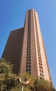 برج تهران ۲۴۰ متری