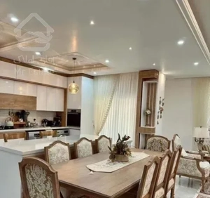 ۱۱۰متر ۲خواب، فول‌بازسازی، لابی مجلل