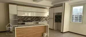 واحد ۱۶۵ متری ۳ خواب نوساز لوکس دریاچه چیتگر