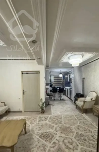 واحد بالا ۷۵ متری با ۲عدد مغازه املاک سران حمیدیان