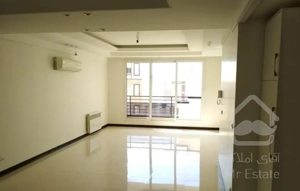 مرزداران ٩٤ متر سالن پرده خور