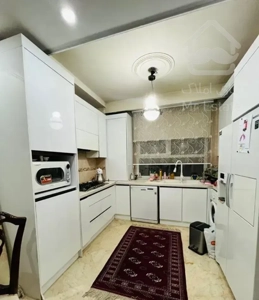 80متر دو خوابه. بنی هاشم. بالای پل همت.