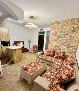 شهرزیبا /۵۰متر/۲خواب /خوش نقشه/ غرق نور