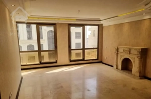 130 متر تاپ لوکیشن نیاوران