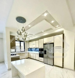 ۸۵ متر ۲ خواب کلید نخورده