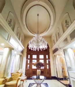 105متر ازگل/ نوساز/غرق در نور/ فول مشاعات