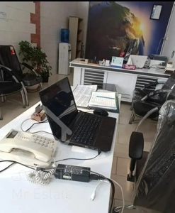 ویلایی ۳۰۵ متری/عرض12/ ضابطه M4/دو بر/ مطهری جنوبی