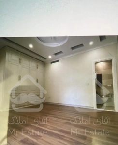 آپارتمان اجودانیه ١١٤٥متر ویو مشجر